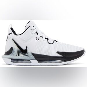 Nike LeBron Witness 7 Men’s Basketball Shoes Sz 11 HO 22 Performance